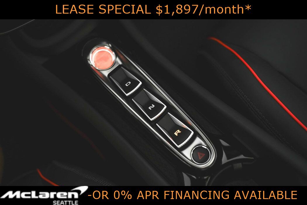 Used 2025 McLaren Artura Spider RWD image 13