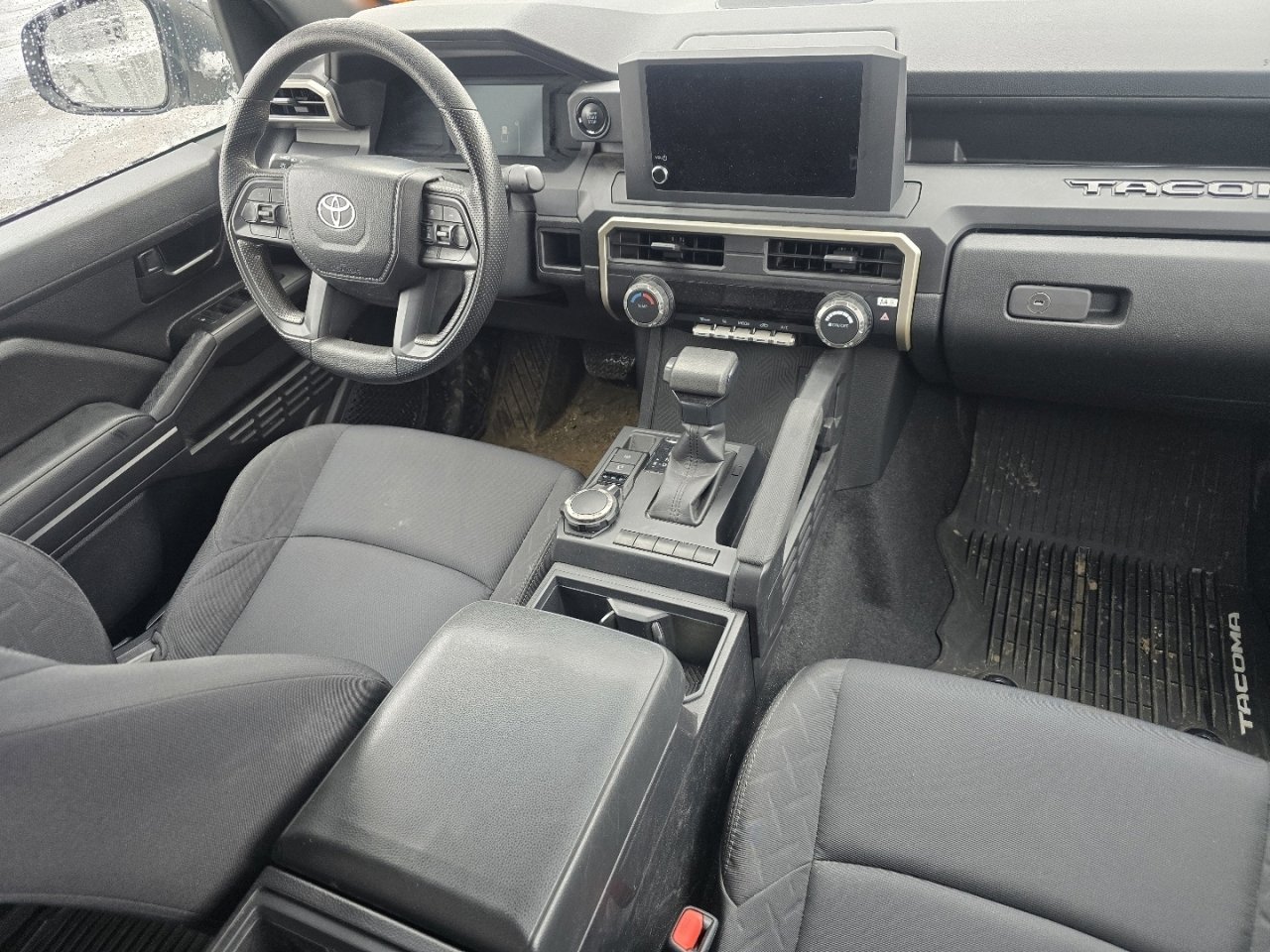 Used 2024 Toyota Tacoma SR image 13