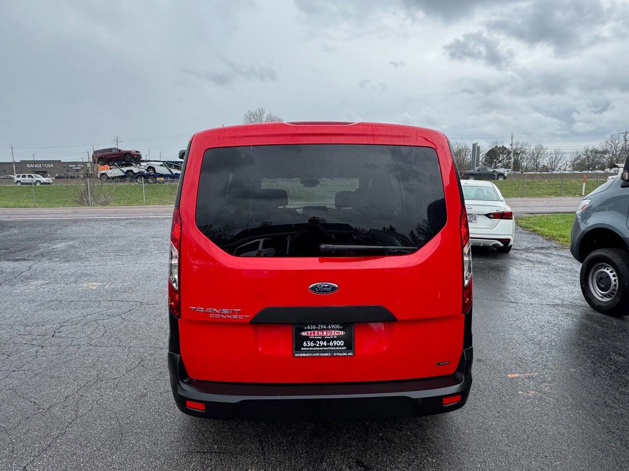 Used 2021 Ford Transit Connect XL image 9