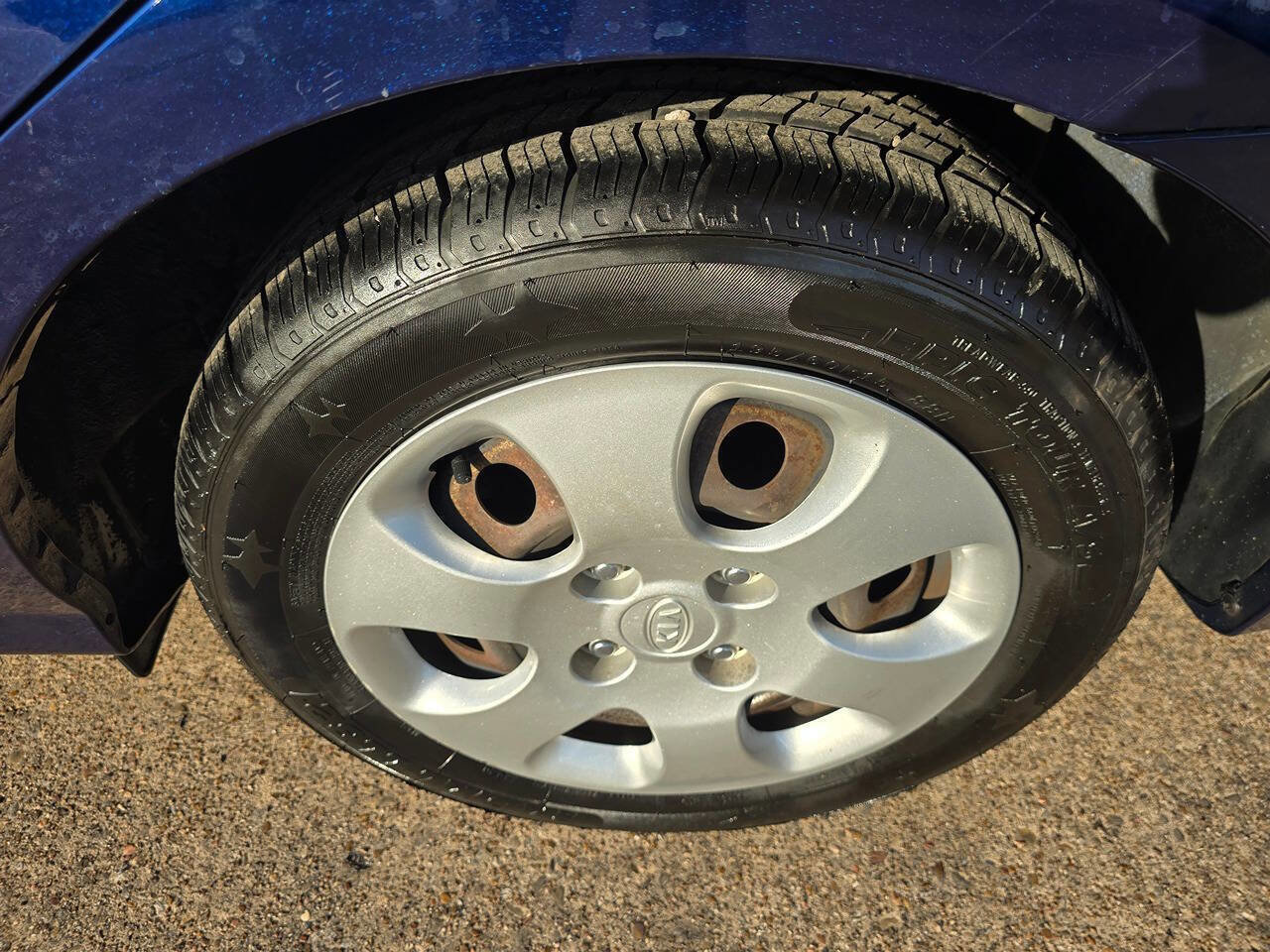 Used 2006 Kia Spectra EX image 55