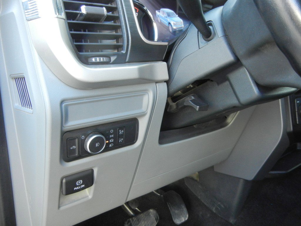 Used 2021 Ford F150 XLT w/ Equipment Group 301A Mid image 16