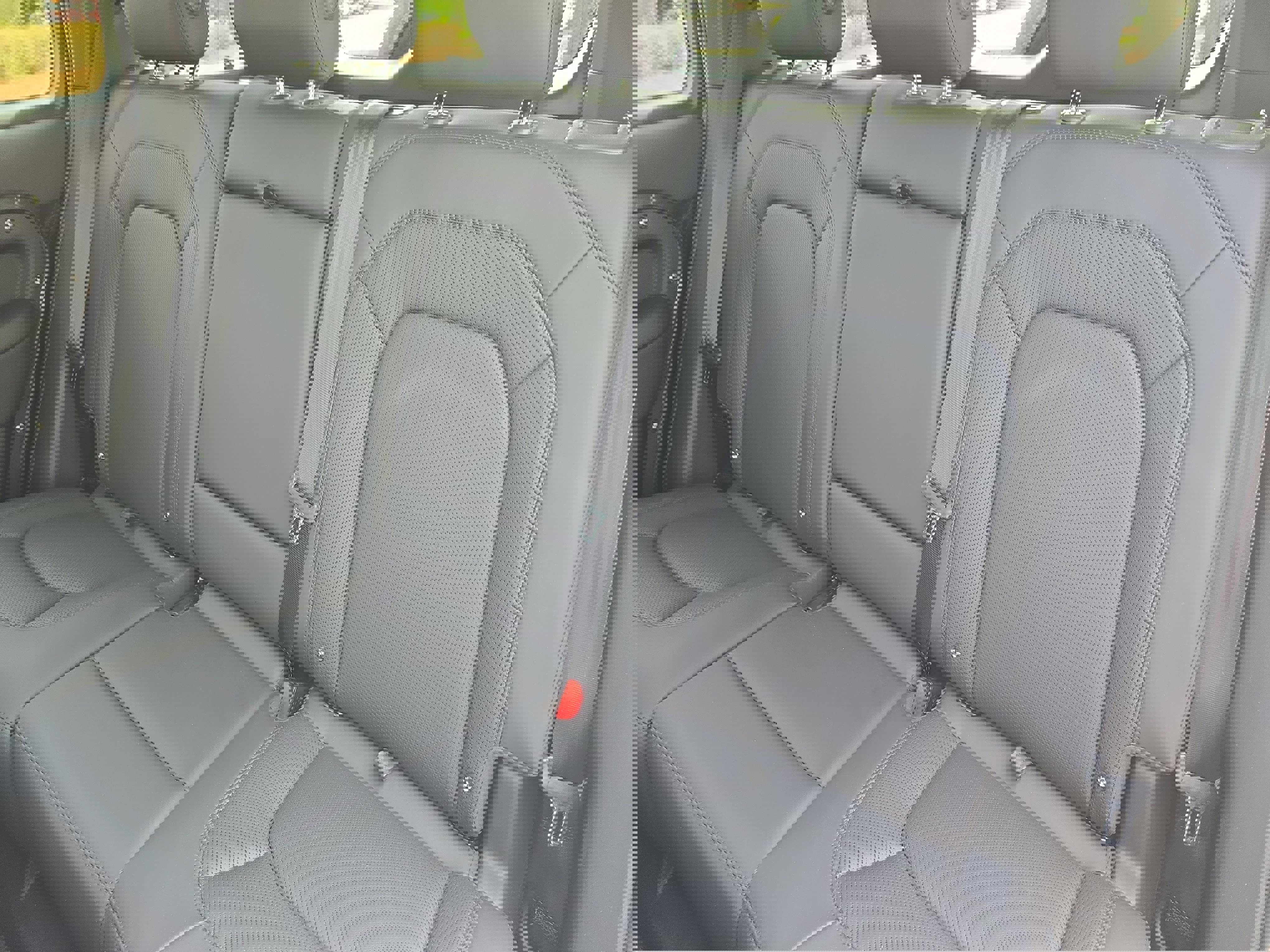 Certified 2025 Land Rover Defender 110 S image 13