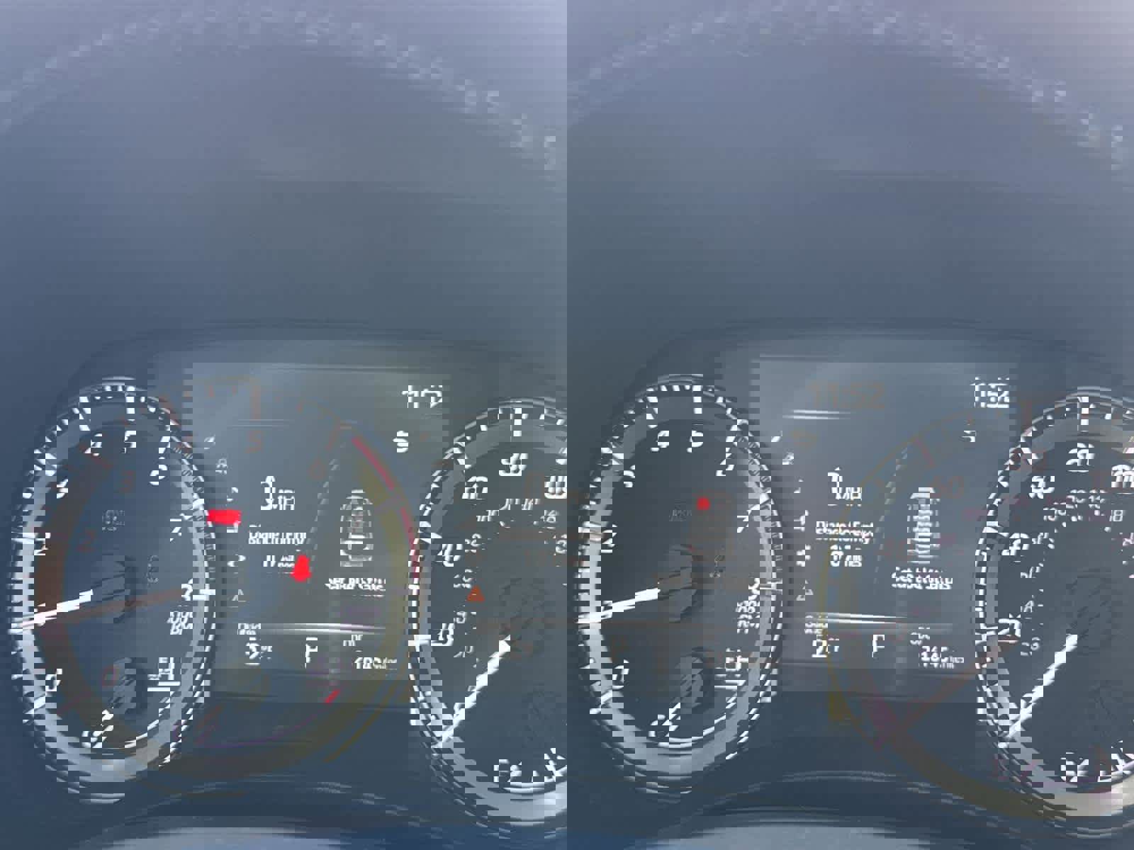 Used 2023 Toyota Highlander XLE image 32