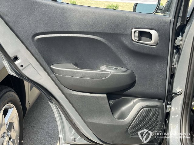 New 2026 Hyundai Venue SEL FWD image 13