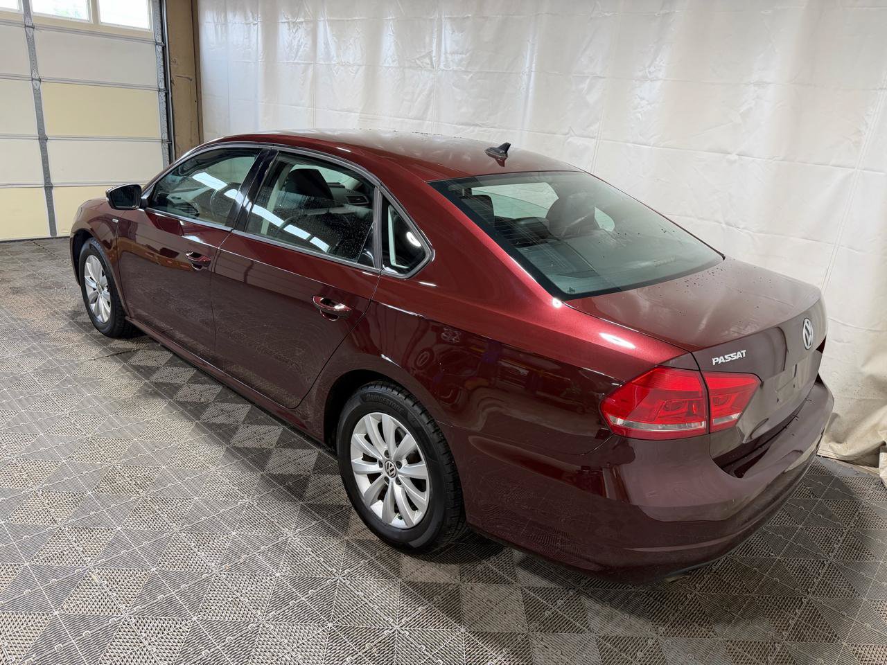 Used 2014 Volkswagen Passat 2.5 S FWD image 4