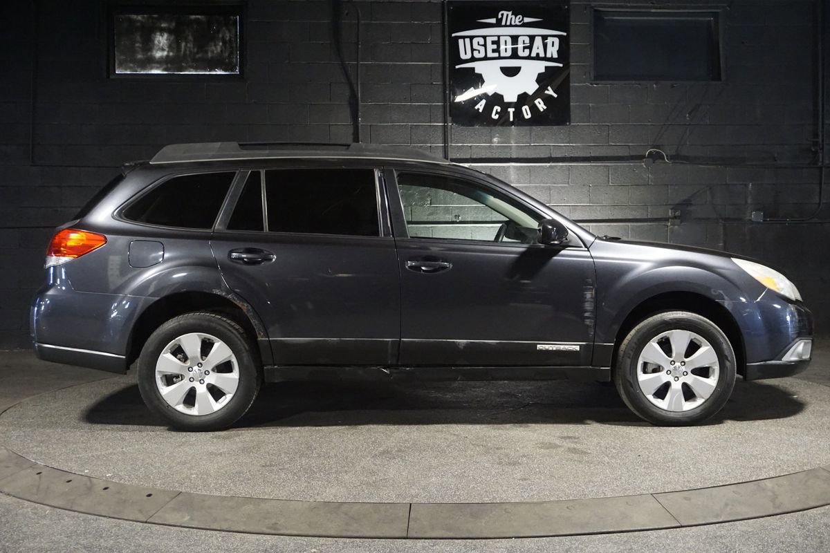 Used 2012 Subaru Outback 2.5i Premium w/ All-Weather Pkg image 7