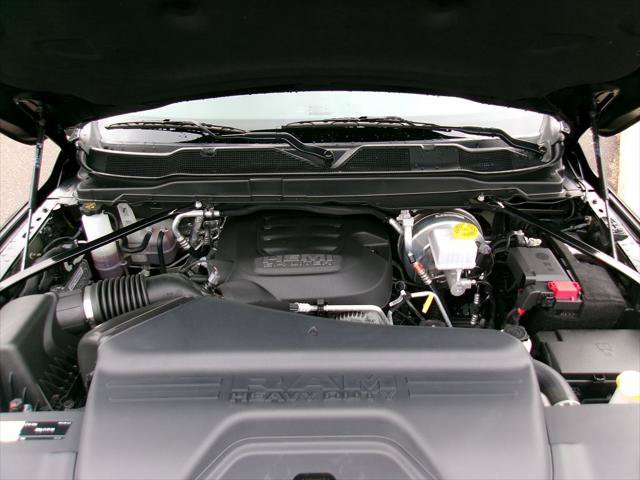 Certified 2025 RAM 2500 Big Horn AWD/4WD image 18