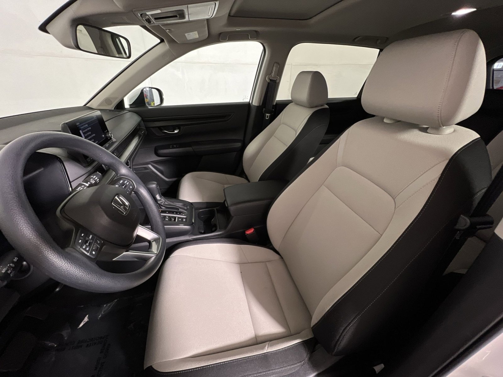 Used 2025 Honda CR-V EX image 13