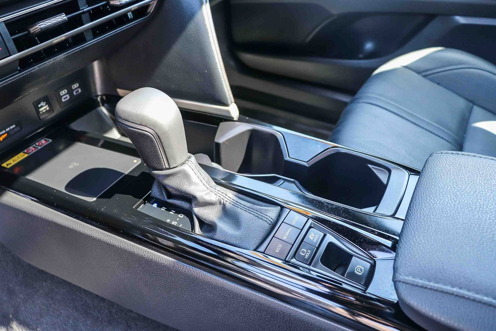 Certified 2025 Toyota Camry XSE w/ Premium Plus Package FWD image 24