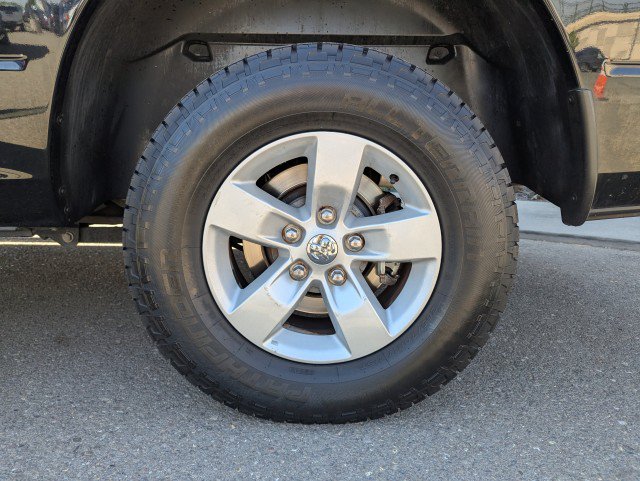 Used 2020 RAM 1500 Classic SLT w/ Luxury Group AWD/4WD image 26