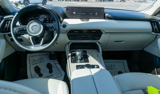 Used 2024 MAZDA CX-90 3.3 Turbo S w/ Premium Package image 17