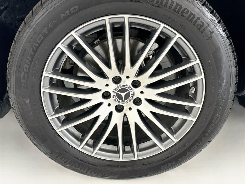 Certified 2026 Mercedes-Benz GLC 300 image 28