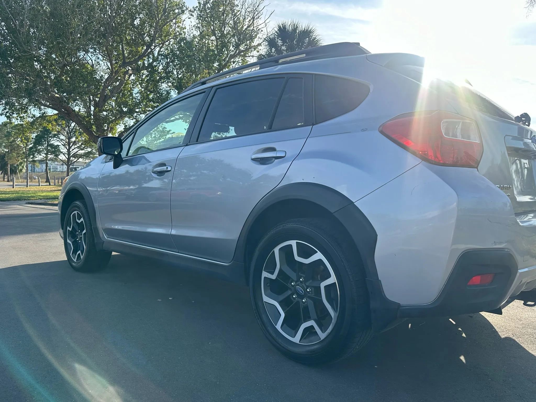 Used 2017 Subaru Crosstrek 2.0i Limited image 10