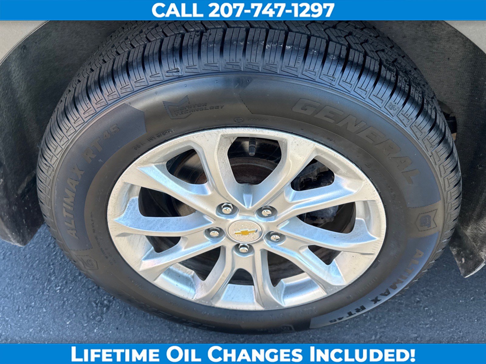 Used 2021 Chevrolet Equinox LS w/ LPO, Blackout Package AWD/4WD image 11