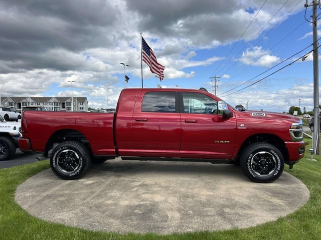 New 2026 RAM 2500 Laramie AWD/4WD image 8