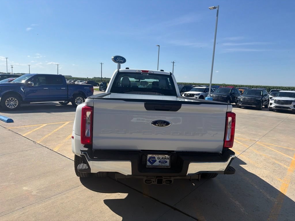 New 2026 Ford F350 XL AWD/4WD image 6