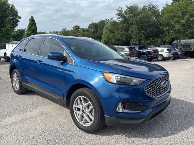 Used 2023 Ford Edge SEL w/ Convenience Package AWD/4WD image 3