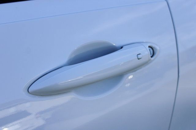 Used 2025 Alfa Romeo Tonale w/ Premium Package image 9