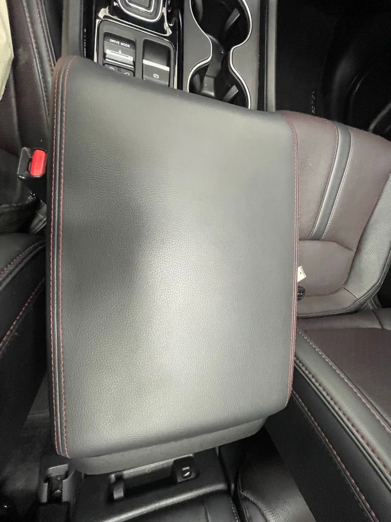 Used 2025 Honda Pilot Black Edition image 20