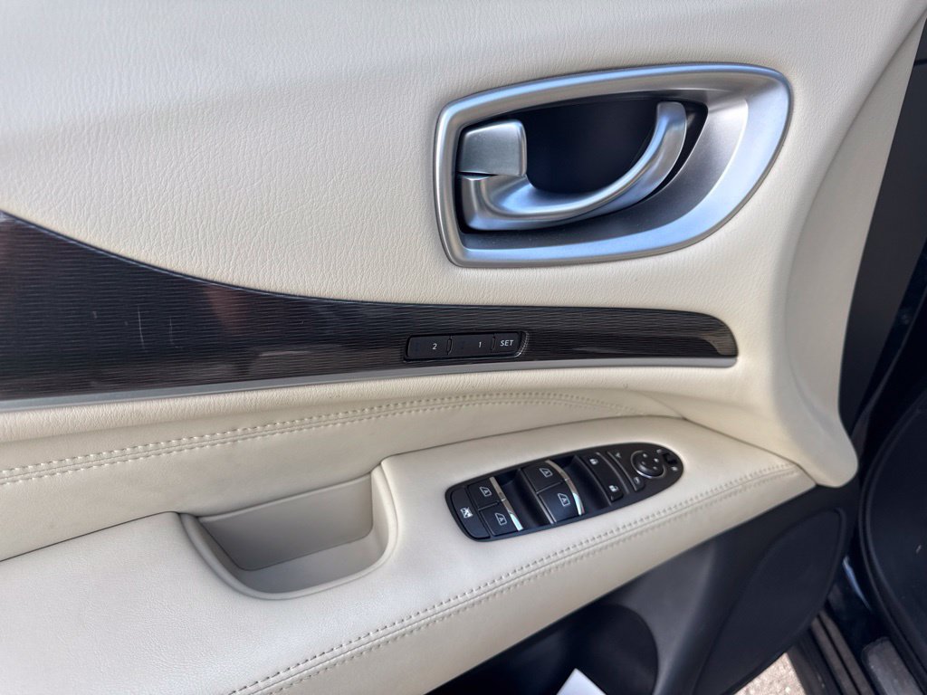 Used 2019 INFINITI QX60 Luxe w/ Essential Package AWD/4WD image 32