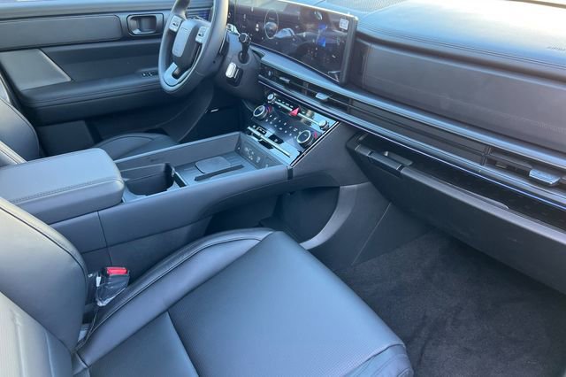 New 2025 Hyundai Santa Fe Calligraphy image 16