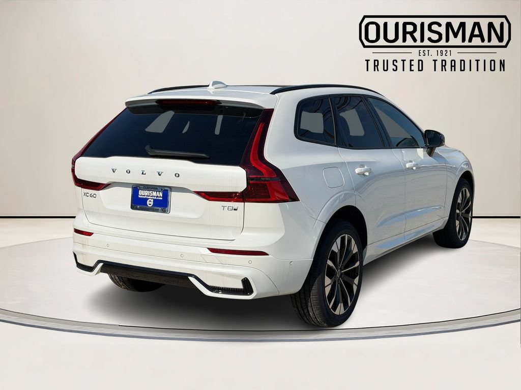 New 2026 Volvo XC60 T8 Plus w/ Climate Package AWD/4WD image 3