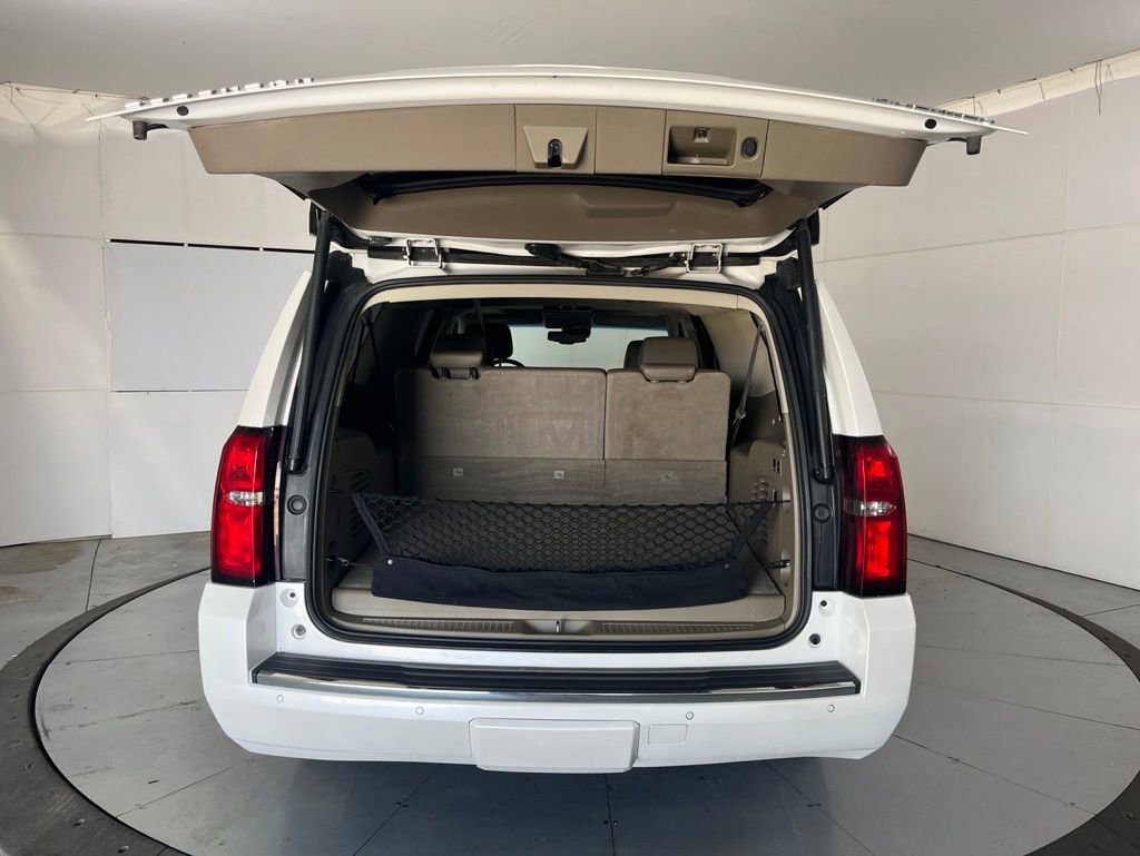 Used 2019 Chevrolet Suburban Premier AWD/4WD image 11