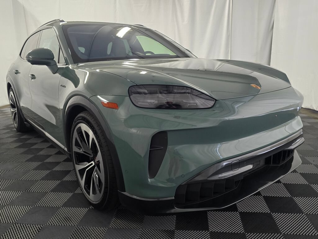 New 2026 Porsche Cayenne Electric AWD/4WD image 9