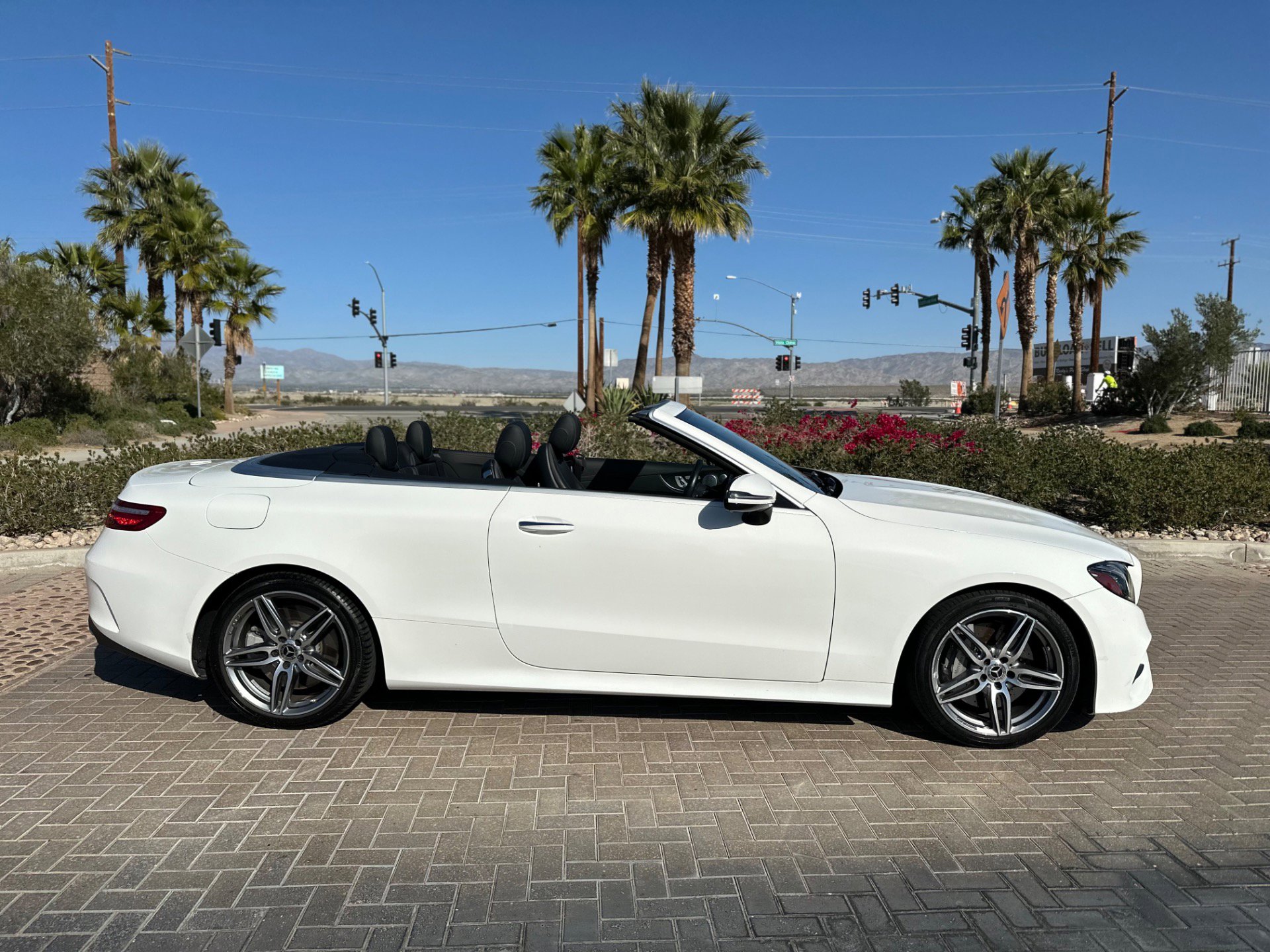 Used 2020 Mercedes-Benz E 450 Cabriolet image 30