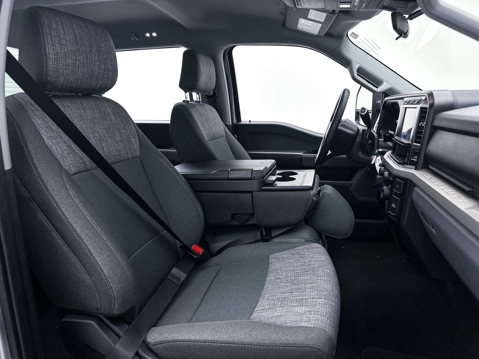 Used 2024 Ford F250 XLT w/ FX4 Off-Road Package image 27