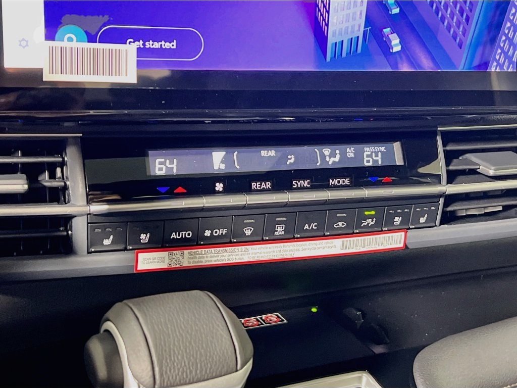 New 2026 Toyota Sienna Platinum AWD/4WD image 13