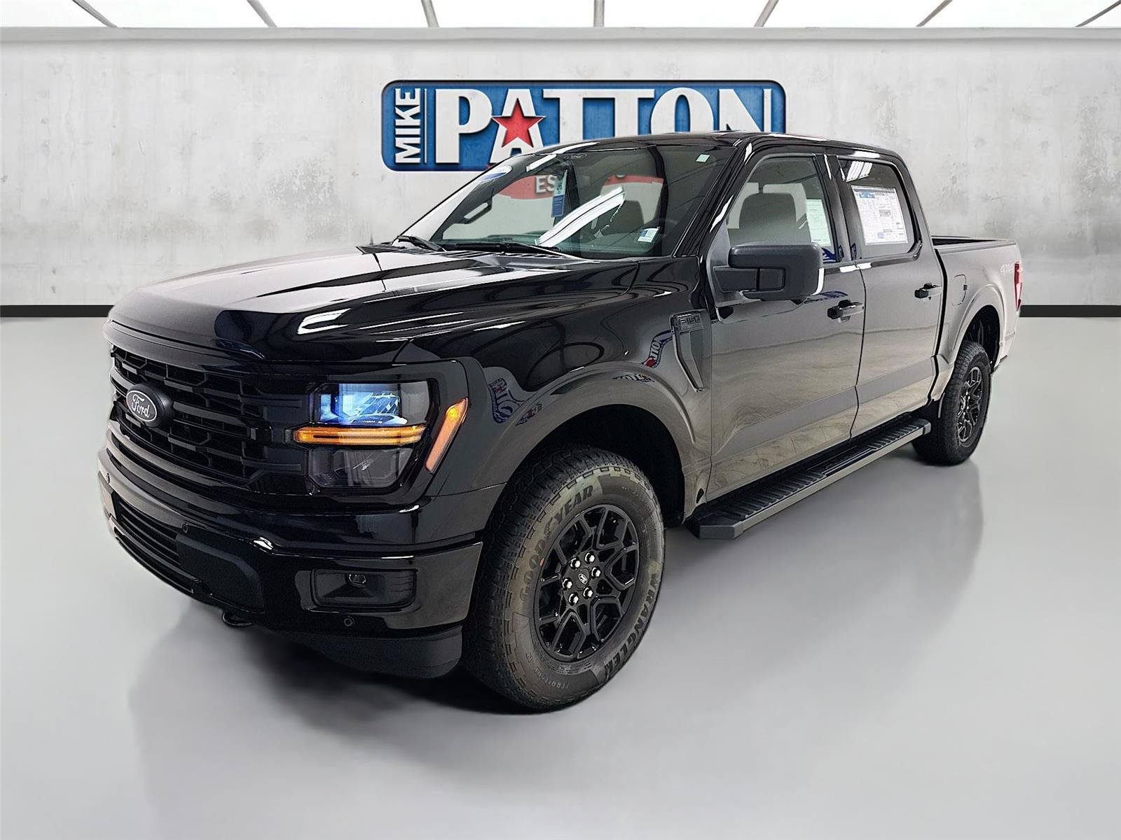 New 2026 Ford F150 XLT w/ Equipment Group 302A MID AWD/4WD image 3