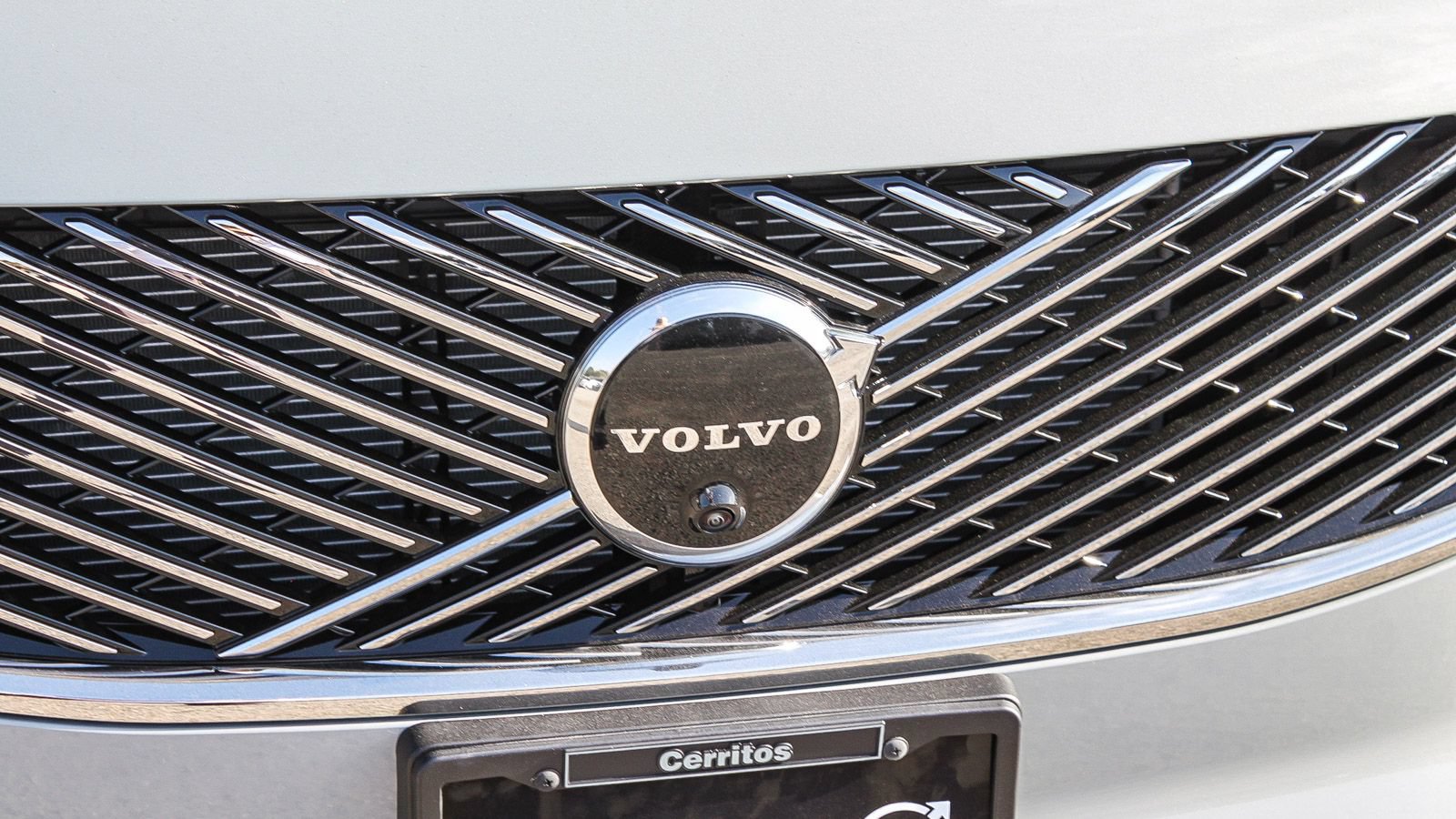 New 2026 Volvo XC90 T8 Plus w/ Protection Package Premier AWD/4WD image 5
