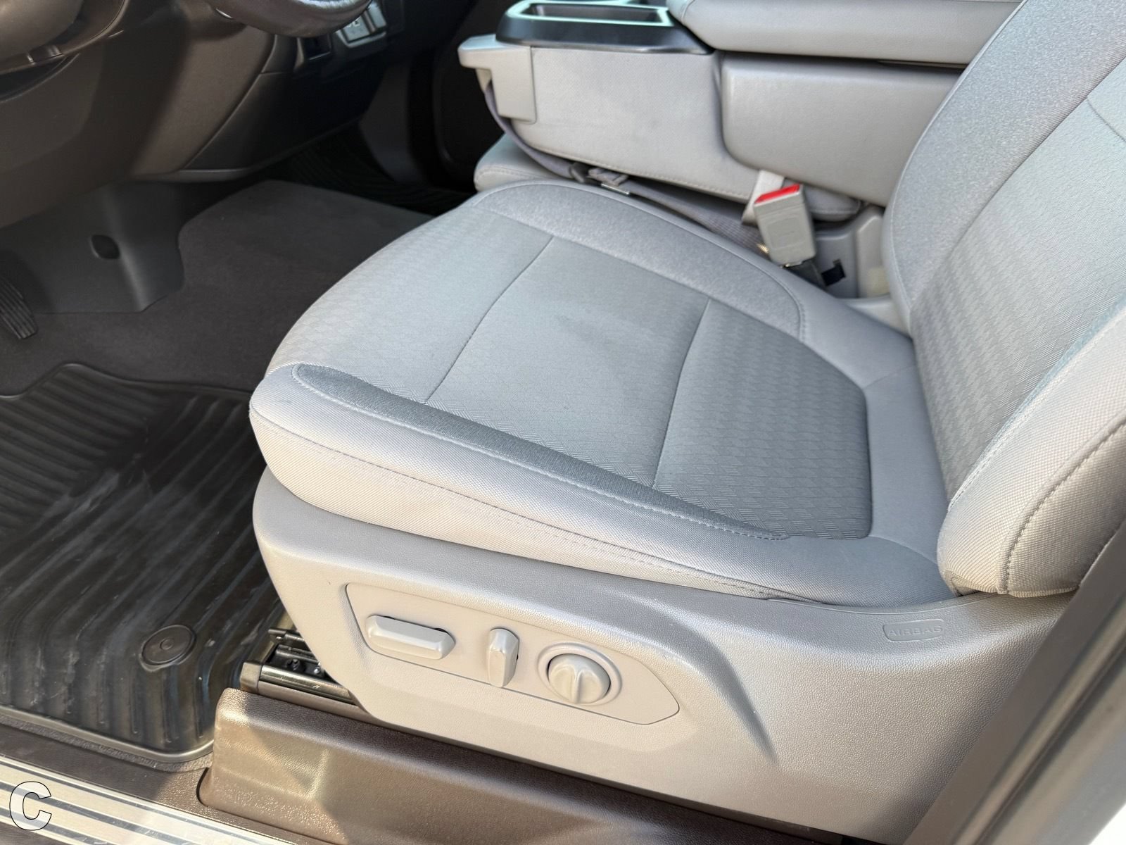 Used 2020 Chevrolet Silverado 1500 LT w/ All-Star Edition RWD image 13