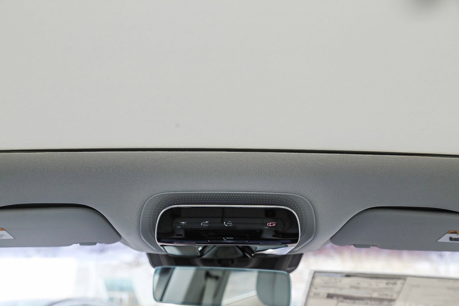 New 2024 Mercedes-Benz EQE 500 4MATIC Sedan image 13