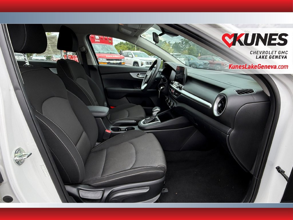 Used 2024 Kia Forte LXS FWD image 36