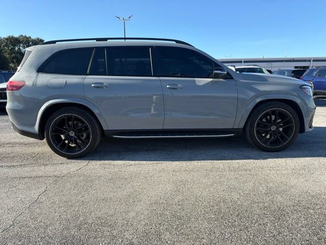 Used 2024 Mercedes-Benz GLS 580 4MATIC image 4