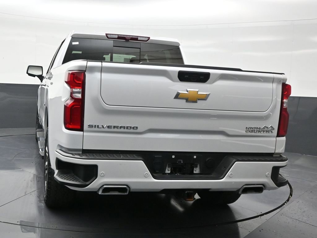 Used 2024 Chevrolet Silverado 1500 High Country image 4