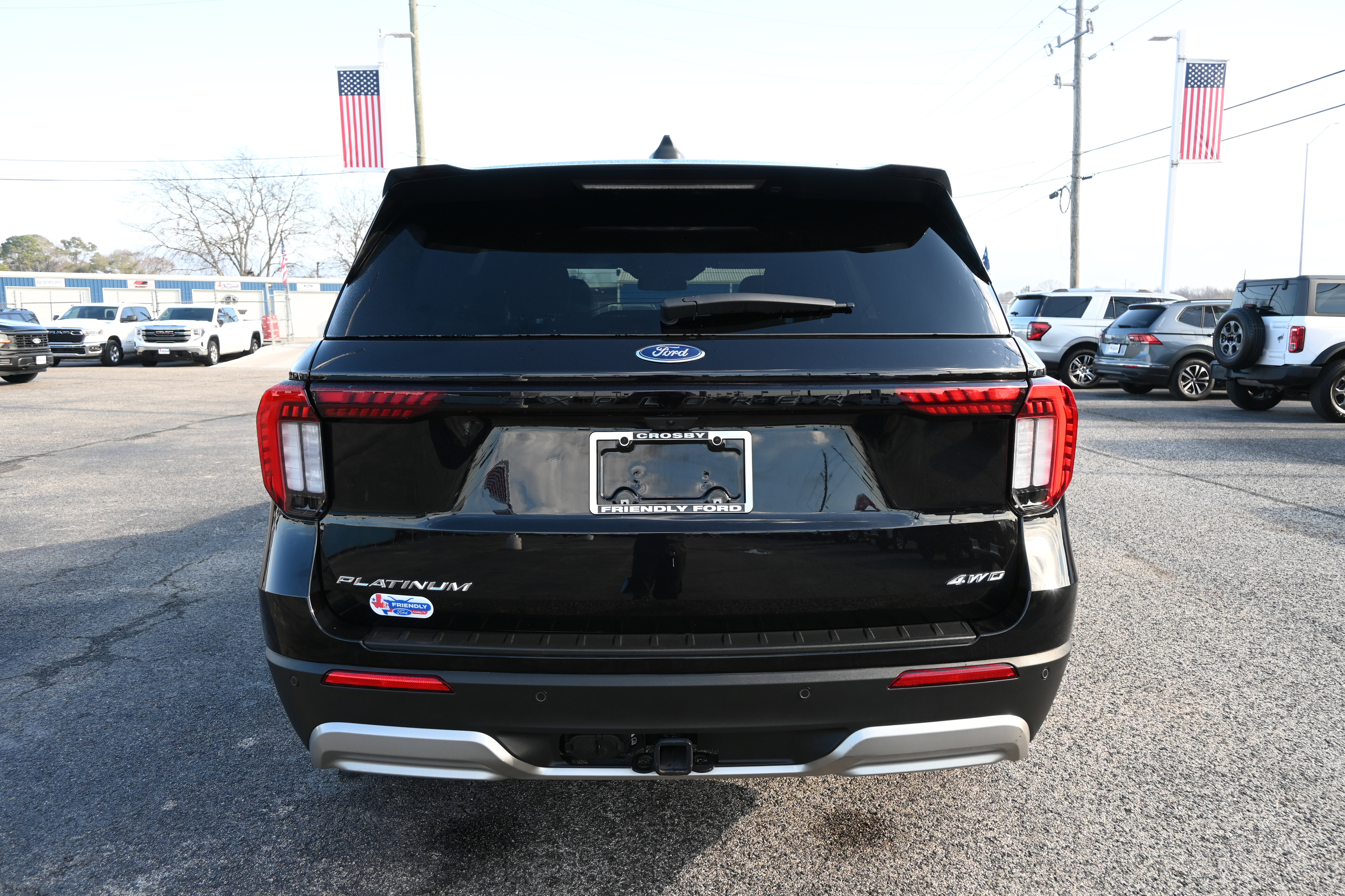 Used 2025 Ford Explorer Platinum w/ LUX Leather Package image 3