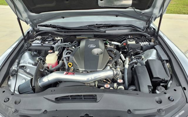 Used 2021 Lexus IS 300 w/ Accessory Package image 34