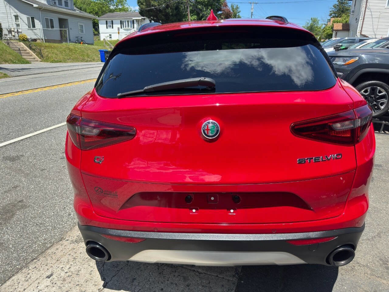 Used 2019 Alfa Romeo Stelvio Ti Sport w/ Quick Order Package 22S Sport AWD/4WD image 5