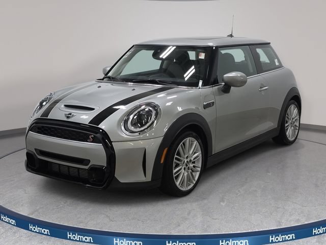 Used 2024 MINI Cooper S FWD image 1