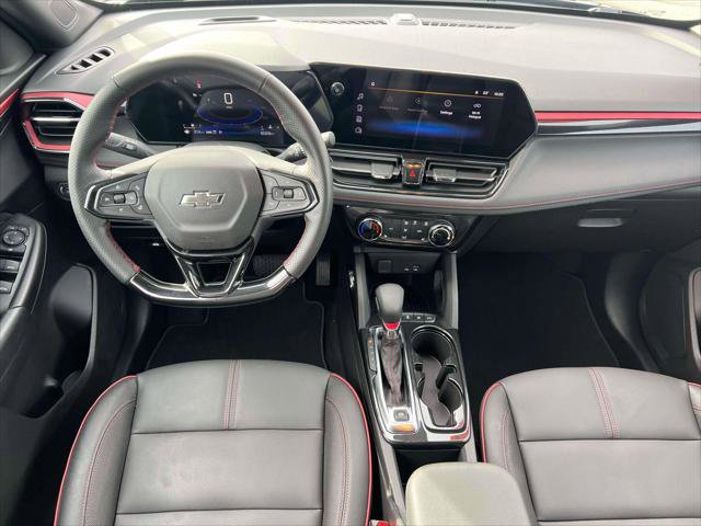 Used 2025 Chevrolet TrailBlazer RS w/ Driver Confidence Package image 12