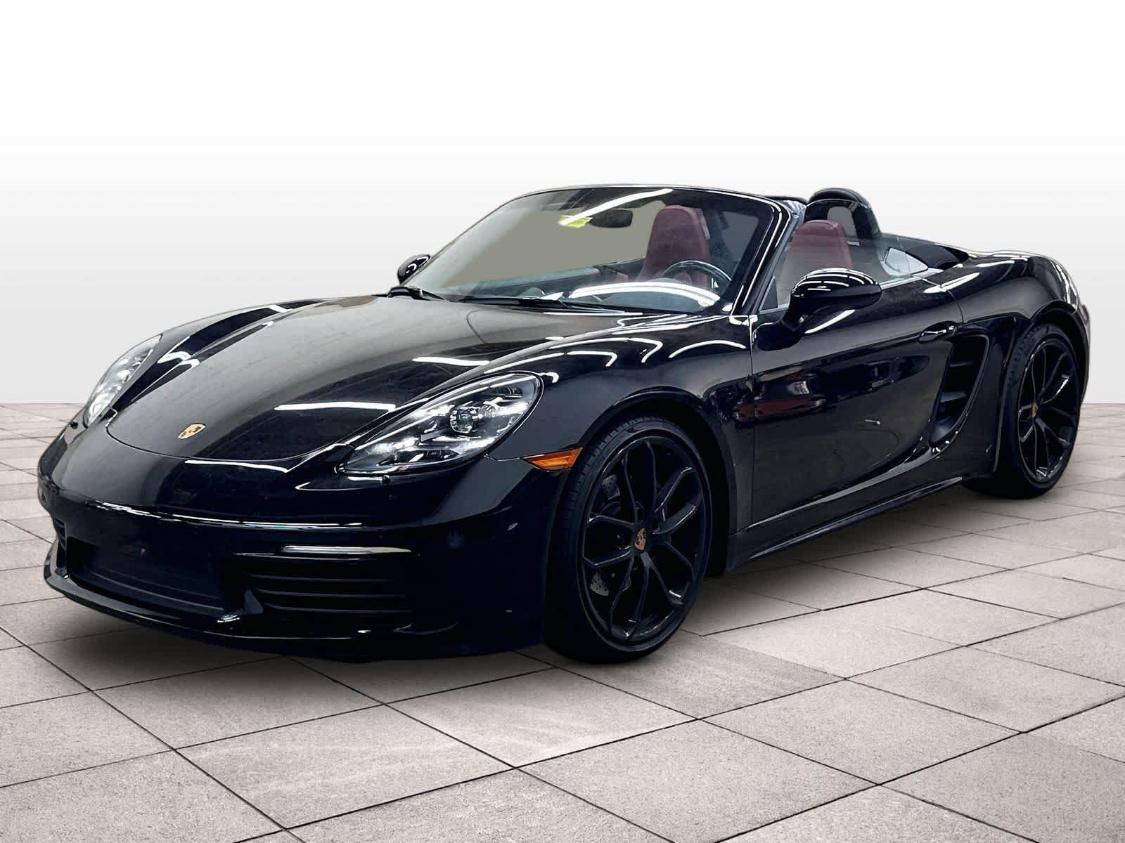 Used 2024 Porsche 718 Boxster RWD image 1