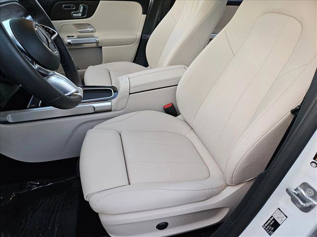 Used 2026 Mercedes-Benz GLB 250 image 15