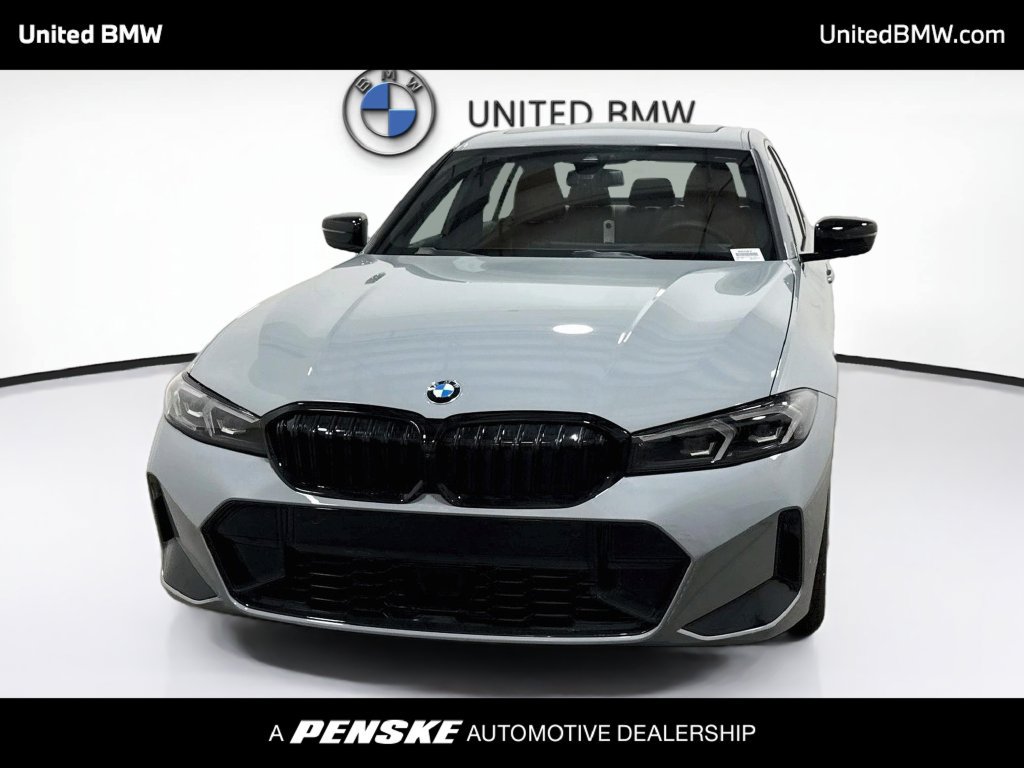 New 2026 BMW 330i Sedan w/ M Sport Package RWD image 2