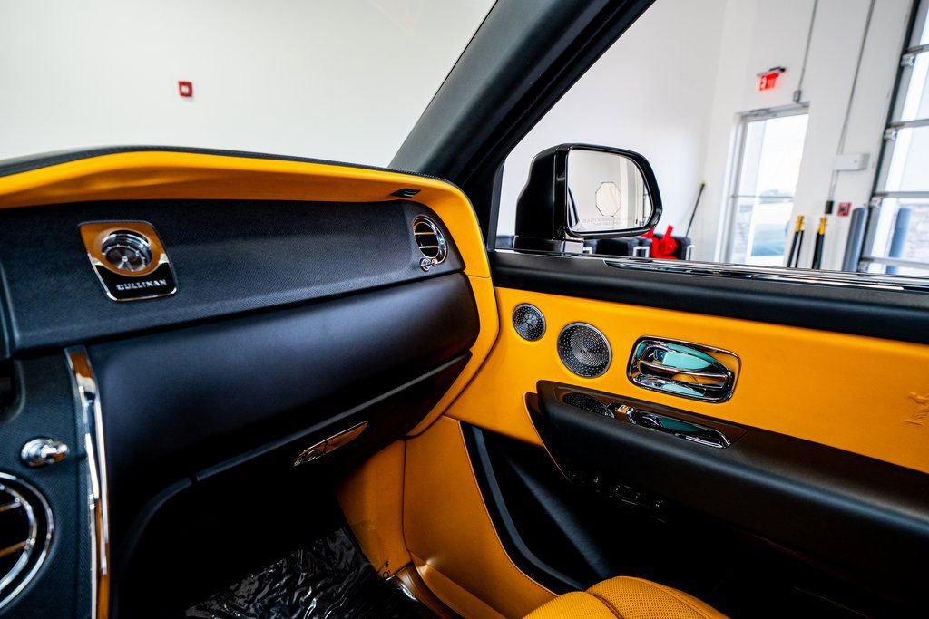 Used 2023 Rolls-Royce Cullinan image 60