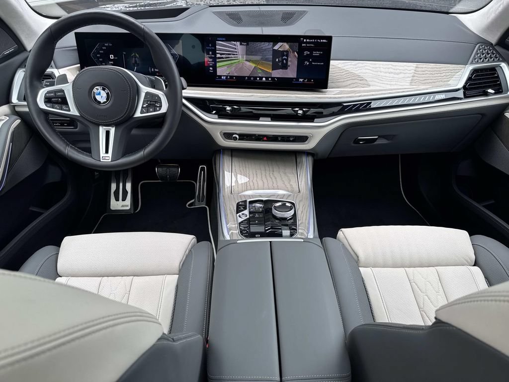 Used 2024 BMW X7 M60i w/ Executive Package AWD/4WD image 19