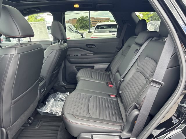 New 2026 Nissan Pathfinder Rock Creek AWD/4WD image 22