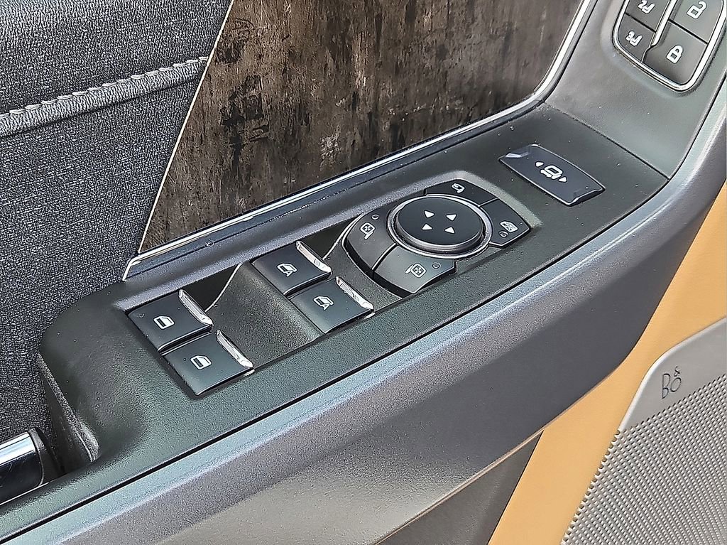 Used 2024 Ford F250 Lariat w/ Tremor Off-Road Package image 24